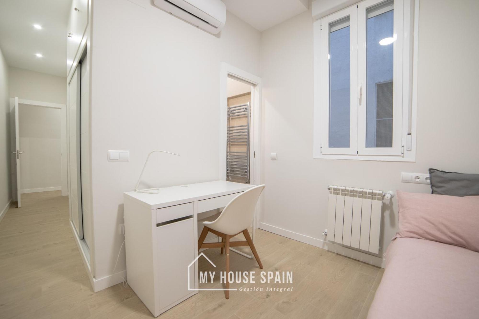 Myhousespain - Acogedor Piso Con Patio En Chamberi Madrid Exterior photo